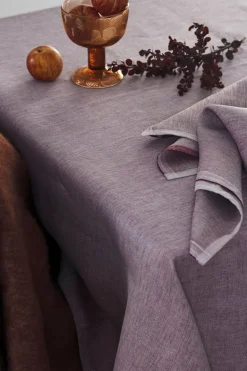 AAMU pöytäliina