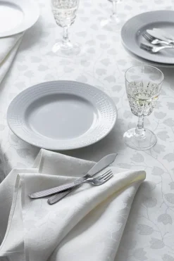 JUHLADAMASTI metrikangas